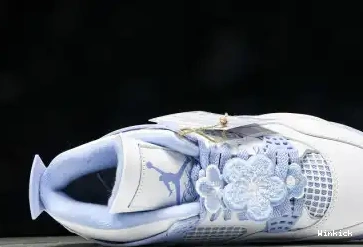 "Aluminum" WMNS 4 Jordan Air HV0823-100 0703